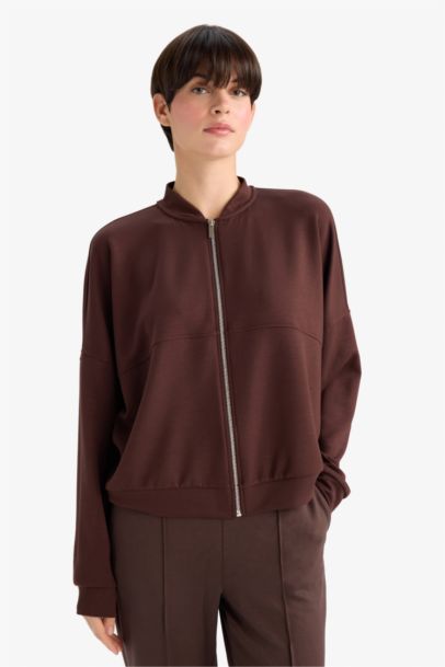 جاكيت بيزك بسحاب