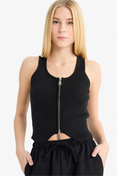 Slim Fit V-Neck Tank Top