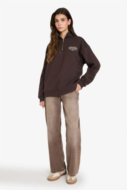 Oversize Fit Long Sleeve Sweatshirt