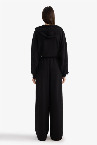 Wide Leg Trousers
