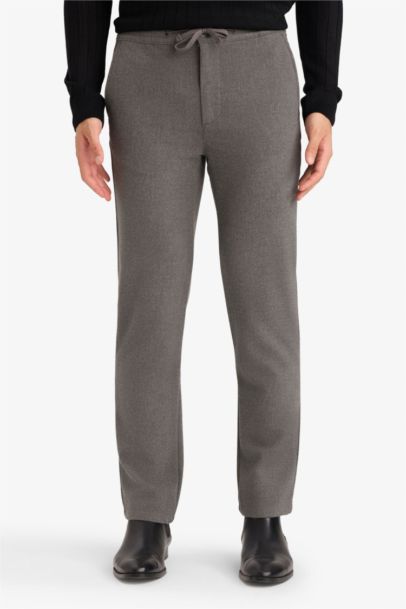 بنطرون قصة عادية ورجل عادية