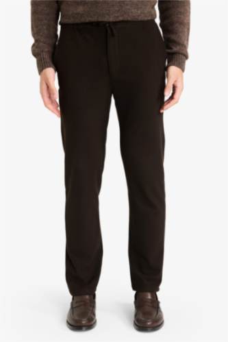 بنطرون قصة عادية ورجل عادية