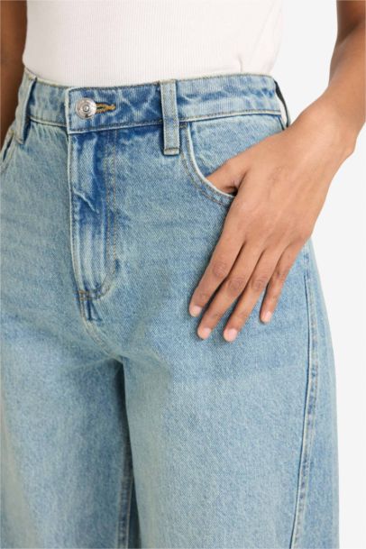 Длинные джинсы Wide Leg с высокой талией и прямыми штанинами