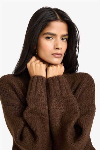 Oversize Fit Turtleneck Pullover