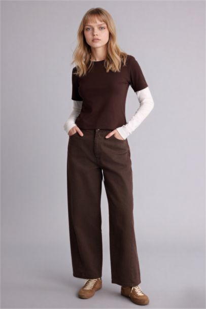 Футболка Loose Fit в рубчик с круглым вырезом и длинным рукавом