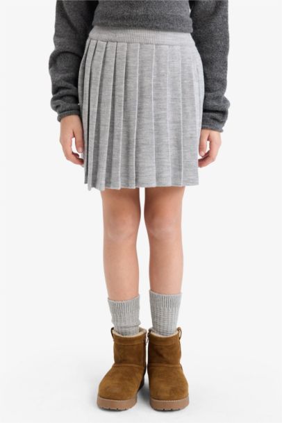 Pileli Etek Kız Çocuk