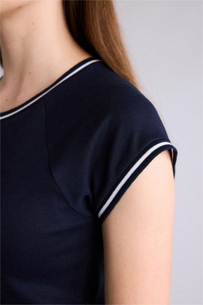 Slim Fit Crew Neck Ribbed T-Shirt