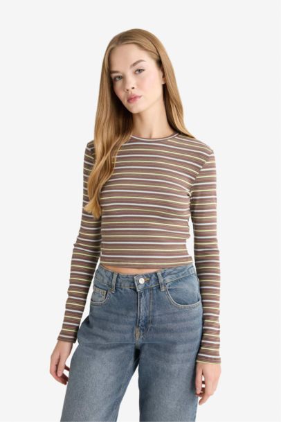Fitted Crew Neck Striped Ribbed Long Sleeve T-Shirt
