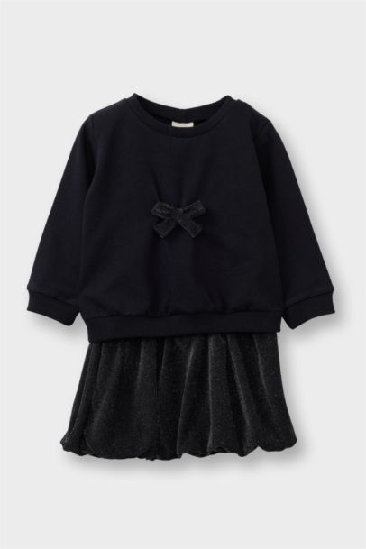 Baby Girl Christmas Themed Sweatshirt Skirt 2 Piece Set