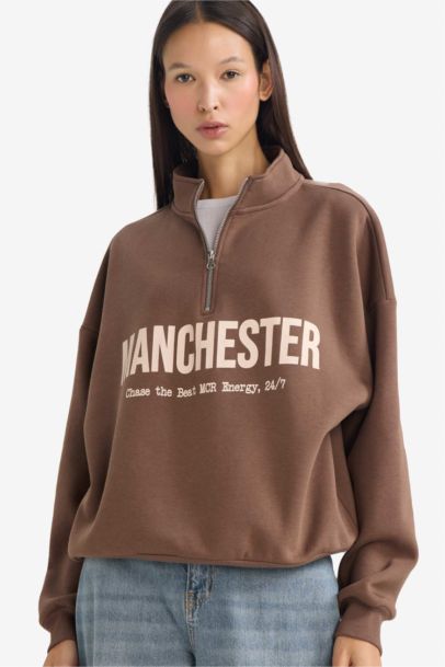 Oversize Fit Long Sleeve Sweatshirt