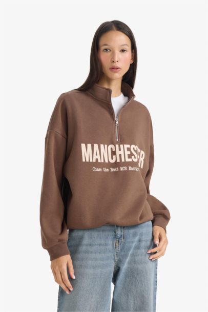 Oversize Fit Long Sleeve Sweatshirt