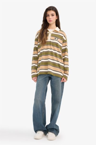 Oversize Fit Long Sleeve Sweatshirt