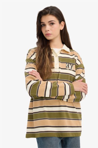 Oversize Fit Long Sleeve Sweatshirt