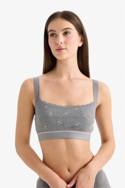 Lace Detail Without Pads or Underwire Bra