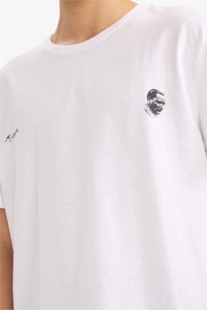 %100 Pamuk Atatürk Baskılı Tişört