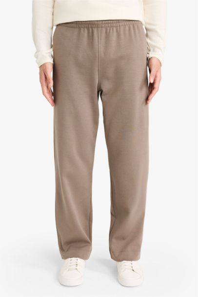 Straight Leg Elastic Waist Sports Pants