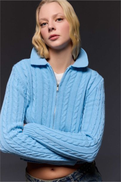 Slim Fit Polo Collar Cardigan