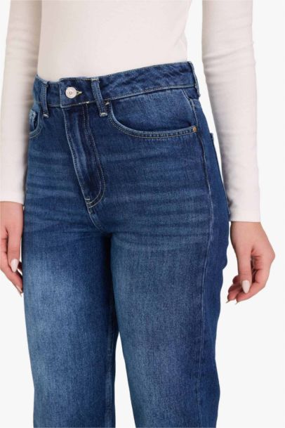 Mom Fit High Waist Ankle Length Jeans