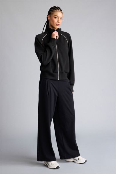 Wide Leg Long Pocketed Sports Sweatpants