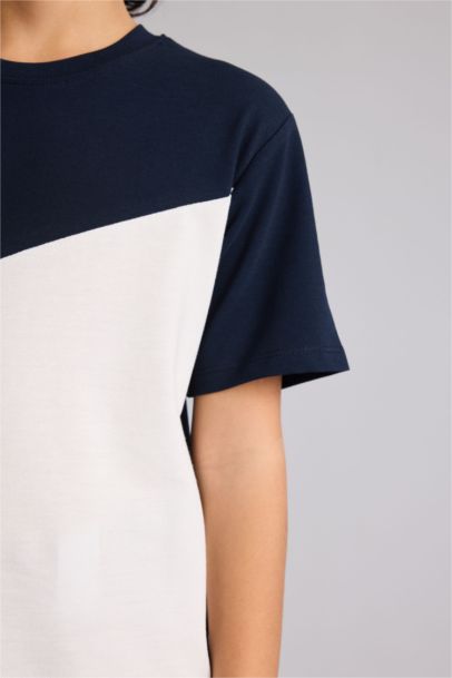 تيشيرت ولادي نص ردن بيكيه قصة عادية بياخة مستديرة