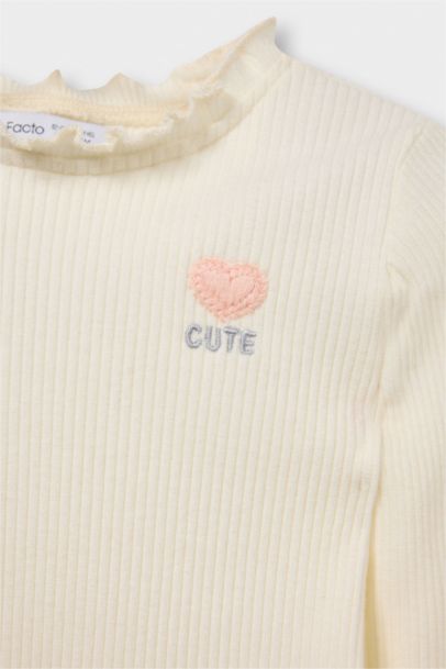 تيشيرت بيبي بناتي كم طويل مضلع قصة عادية بياقة مكشكشة