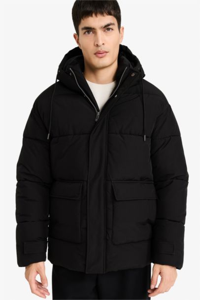 قمصلة نفخ سليم فيت بغطاء للرأس مبطن