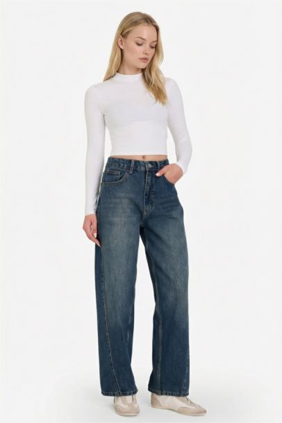 Barrel Fit High Waist Ankle Length Jeans