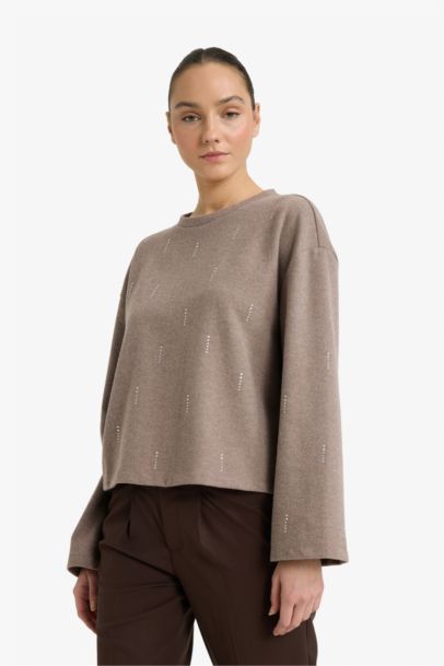 Relax Fit Crew Neck Long Sleeve T-Shirt