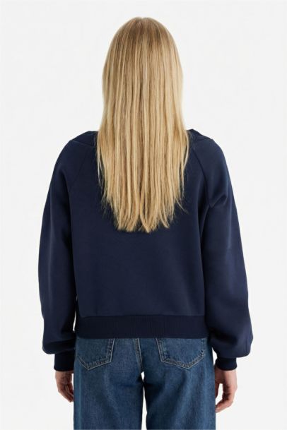 Oversize Fit Long Sleeve Sweatshirt