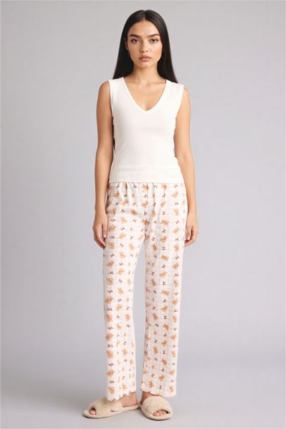 فانيلة قصة عادية