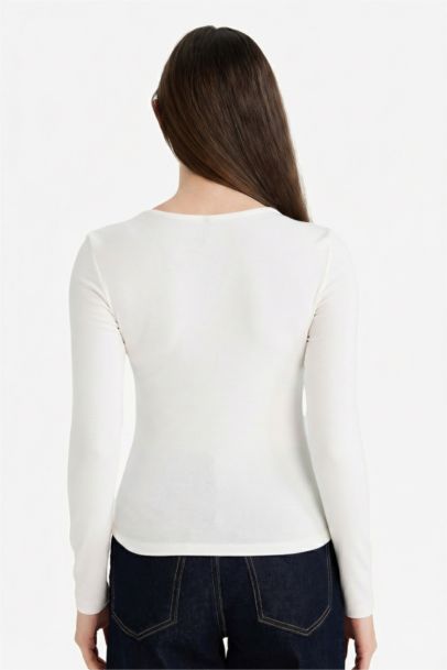 Woman Long Sleeve T-Shirt