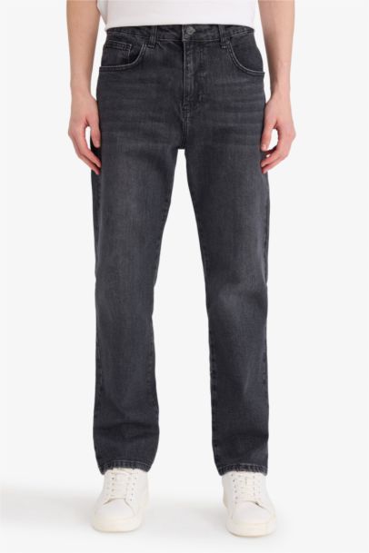 سروال قصة مستقيمة