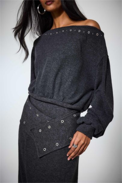 Loose Fit Off Shoulder Long Sleeve T-Shirt