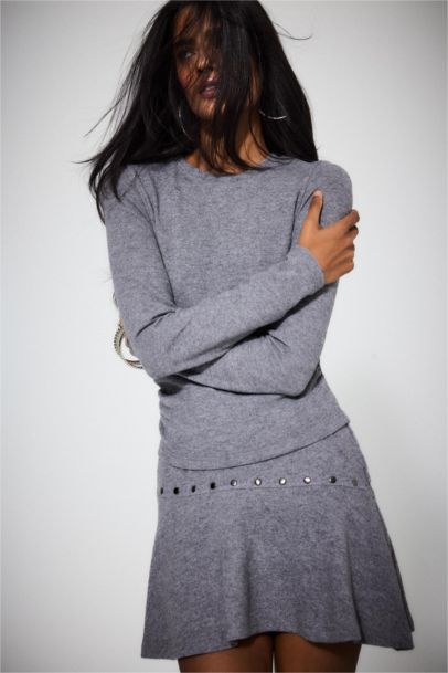 Fitted Crew Neck Long Sleeve T-Shirt