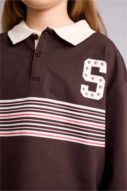 تيشيرت بولو بناتي نص ردن قماش رقيق بطبعة شعار