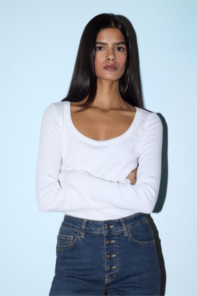 Slim Fit Round Neck Basic Corduroy Ribbed T-Shirt