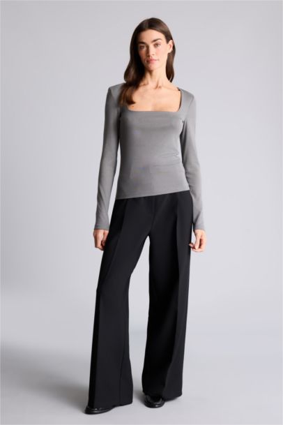 Slım Fıt Kare Yaka Basıc Düz Modal Uzun Kollu Tişört