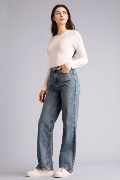 90's Wide Leg High Waist Straight Leg Jeans