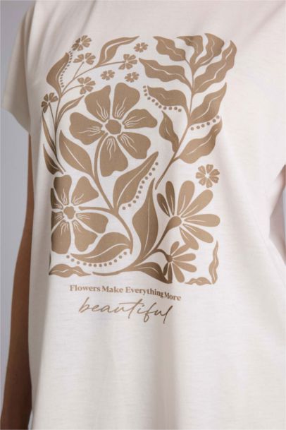 Woman Short Sleeve T-Shirt