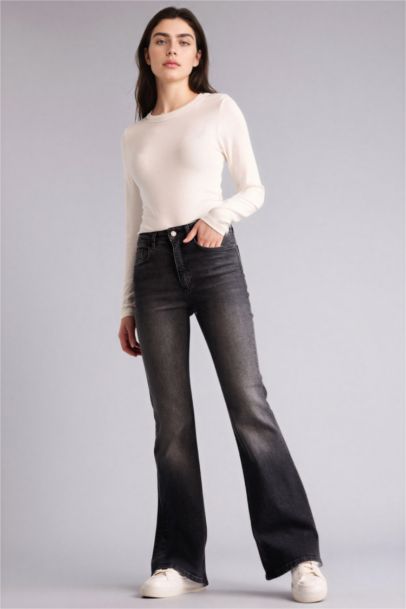 Mia Flare Fit High Waist Long Jeans
