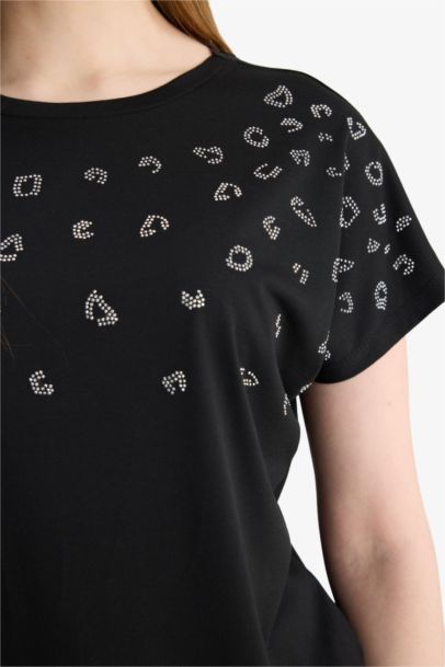 Woman Short Sleeve T-Shirt