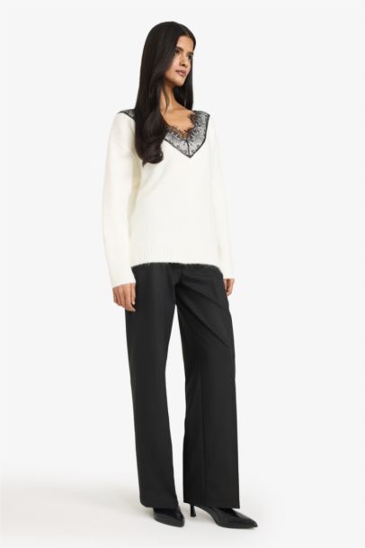 Standard Length Wide Leg Trousers