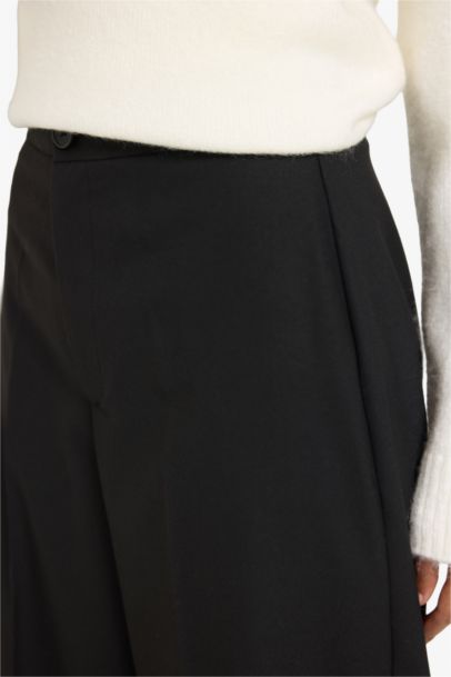 Standard Length Wide Leg Trousers