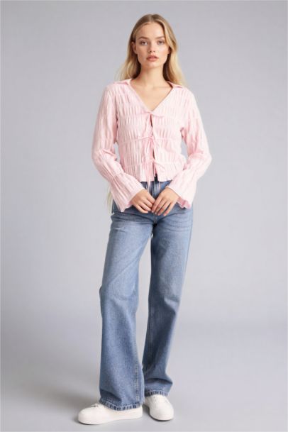 Regular Fıt Gömlek Yaka Dokulu Uzun Kollu Bluz