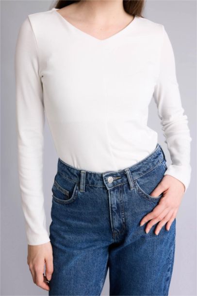 Woman Long Sleeve T-Shirt