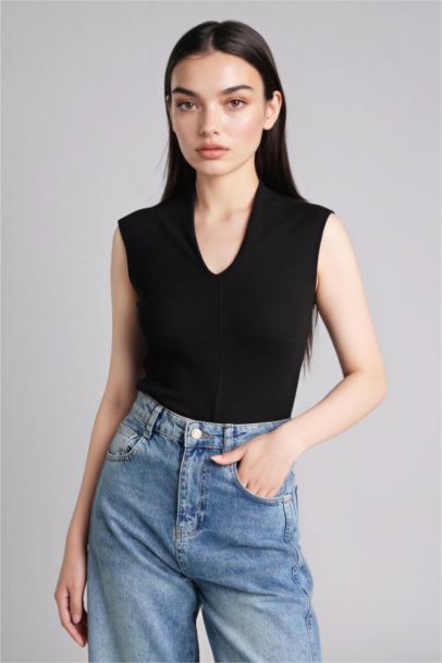 تانك توب مضلع سليم فيت بياقة V