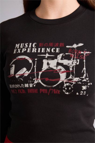 Woman Long Sleeve T-Shirt