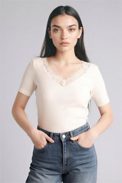 Woman Short Sleeve T-Shirt