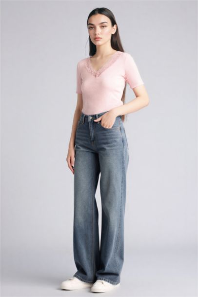 Woman Short Sleeve T-Shirt