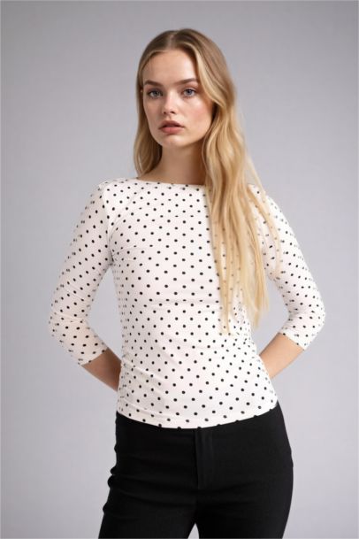 Woman Long Sleeve T-Shirt